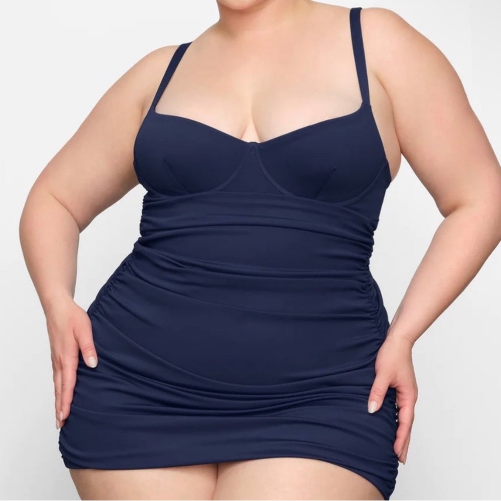 NWT SKIMS Sculpting Swim Ruched One Piece In Midnight